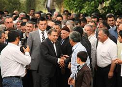 Mardin'de 5 bin kişi AK Parti'ye katıldı