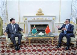 Türk şirketleri Türkmenistan'da rahat