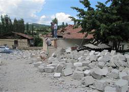 Simav'da deprem oldu!