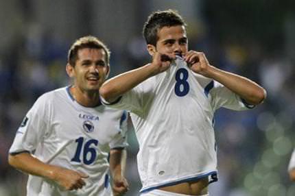 Pjanic'e yakın takip