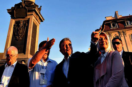 ’Herşeyi biliyorum’