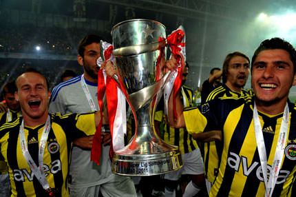 Fener resmen şampiyon!