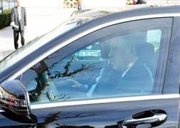 Başbakan niçin çok seviliyor