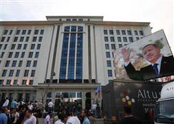 AK Parti Merkezi Erdoğan'ı bekliyor