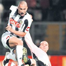 Gökhan geliyor!