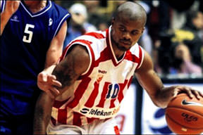 Cook'un menajeri uçtu