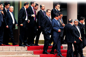 Hükümete veda usulen istifa