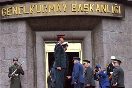 TSK faturayı Albay Çiçek'e kesti