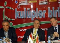 Kulüpler Birliği de "Aydınlar" dedi