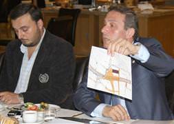 AK Partililer Maltepe'yi konuşuyor