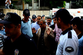 Bursaspor Başkanı Yazıcı tutuklandı