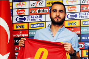 Kral yuvaya döndü!