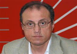 Hurşit Güneş CHP'ye oy kaybettirdi