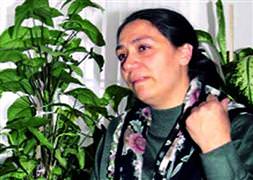 Oya Eronat mazbatasını aldı