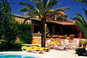 Ibiza’da 3 milyon € aşk evi