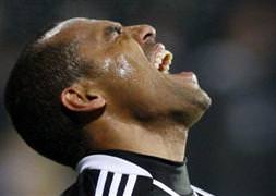 Mert Nobre imzalıyor