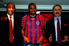 Ve Mert Nobre Mersin'li oldu