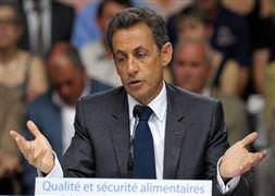 Sarkozy'e şok saldırı