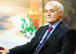 Müslüman camiyle nasıl hırpalanır!