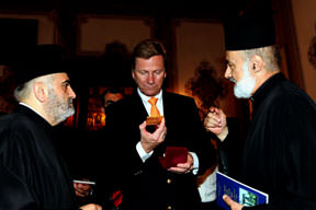 Almanca 'Ruhban' okulu!