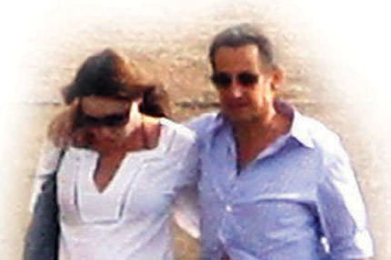 İkizlere tatil keyfi!