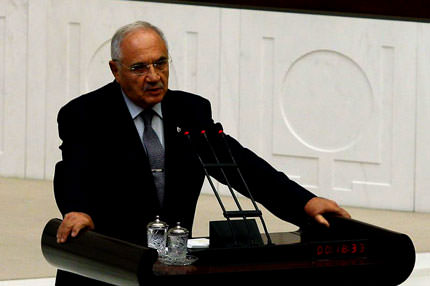 Gönül’den paşa mesajı