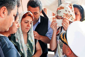 Henüz 1 aylık evliydi