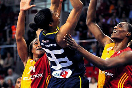 Cimbom ateşte Fener'e kolay grup