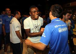 Fenerbahçe'de Emenike şoku