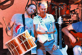 Serdar'la yine eller havaya!