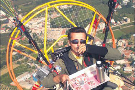 Gökyüzünde çay keyfi