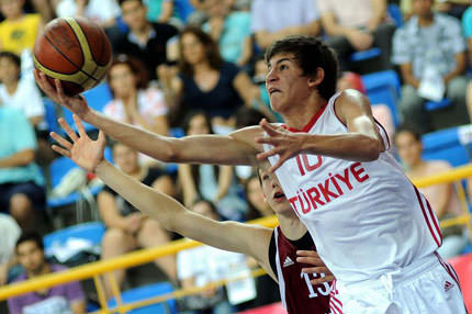 Potada Letonya'yı devirdik: 85-80