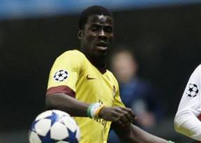 "Galatasaray Eboue transferine yakın"