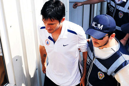 100 bin $’a oyunu bozdu