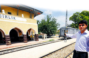 Eşe gazap işe uzak