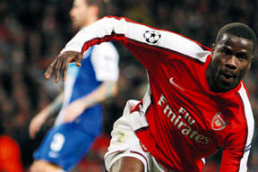 Eboue 4 milyon €'ya tamam