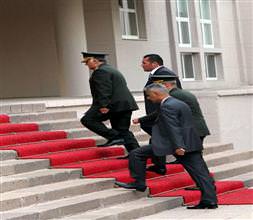 Necdet Özel Kara Kuvvetleri Komutanı oldu