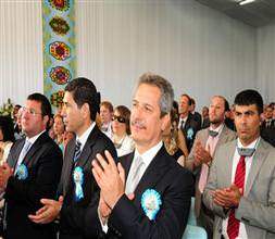Ahmet Çalık, Canik Başarı Üniversitesini ziyaret etti