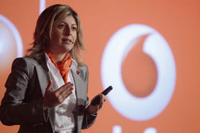 Vodafone Koçnet'i aldı