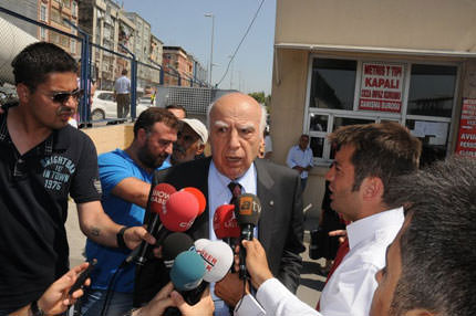 Başkaları gibi sokağa dökülmeyiz