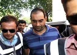 Şekip Mosturoğlu'na veto!