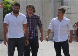 Emre Belözoğlu Emniyet'te