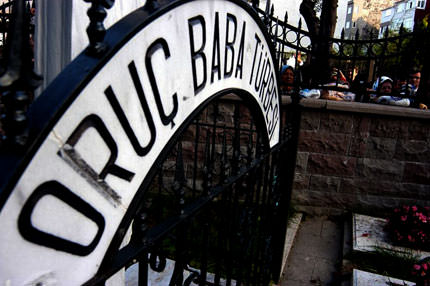 Oruç Baba’da on-line dua