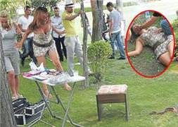 Dizi setinde yılan paniği