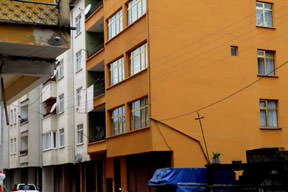 Tüccarı fidye için kaçırdılar