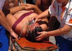 Ölü geldi, dirildi gitti