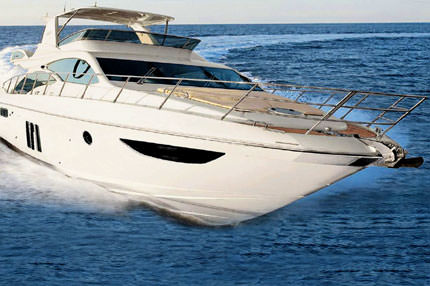 Lüks yatlar Haliç’e iniyor