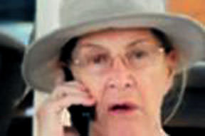 Arkadaşlarını çağırdı