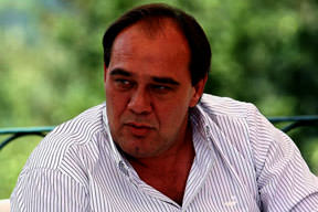 Yönetimde sert rüzgarlar