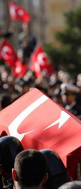 Şehitler için Van'da tören yapıldı